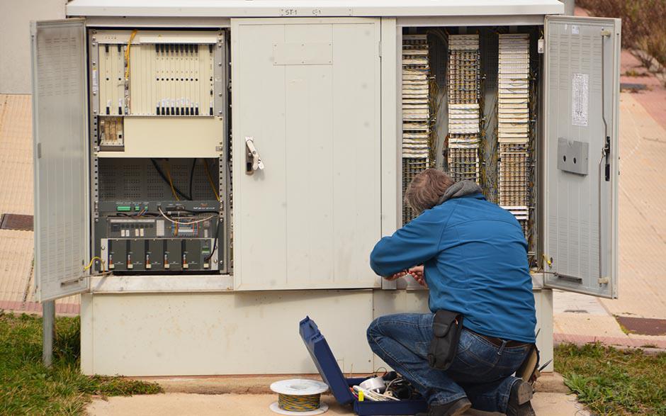 monteur électricien Mantes-la-Jolie